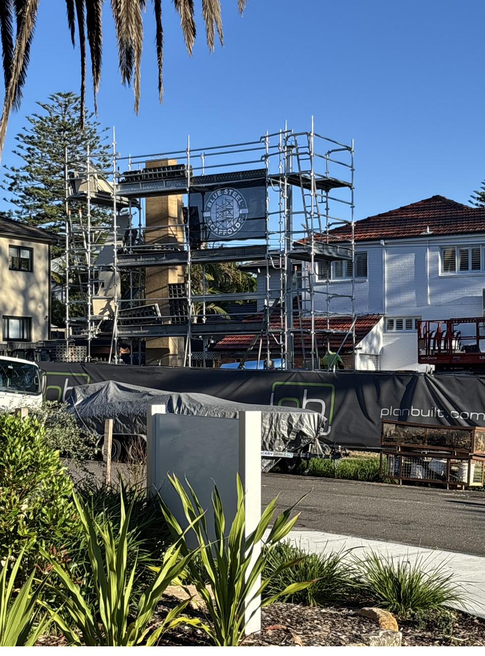 Residential street scaffolding Northern Beaches Sydney
